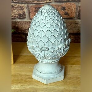 Architectural Acorn Decor